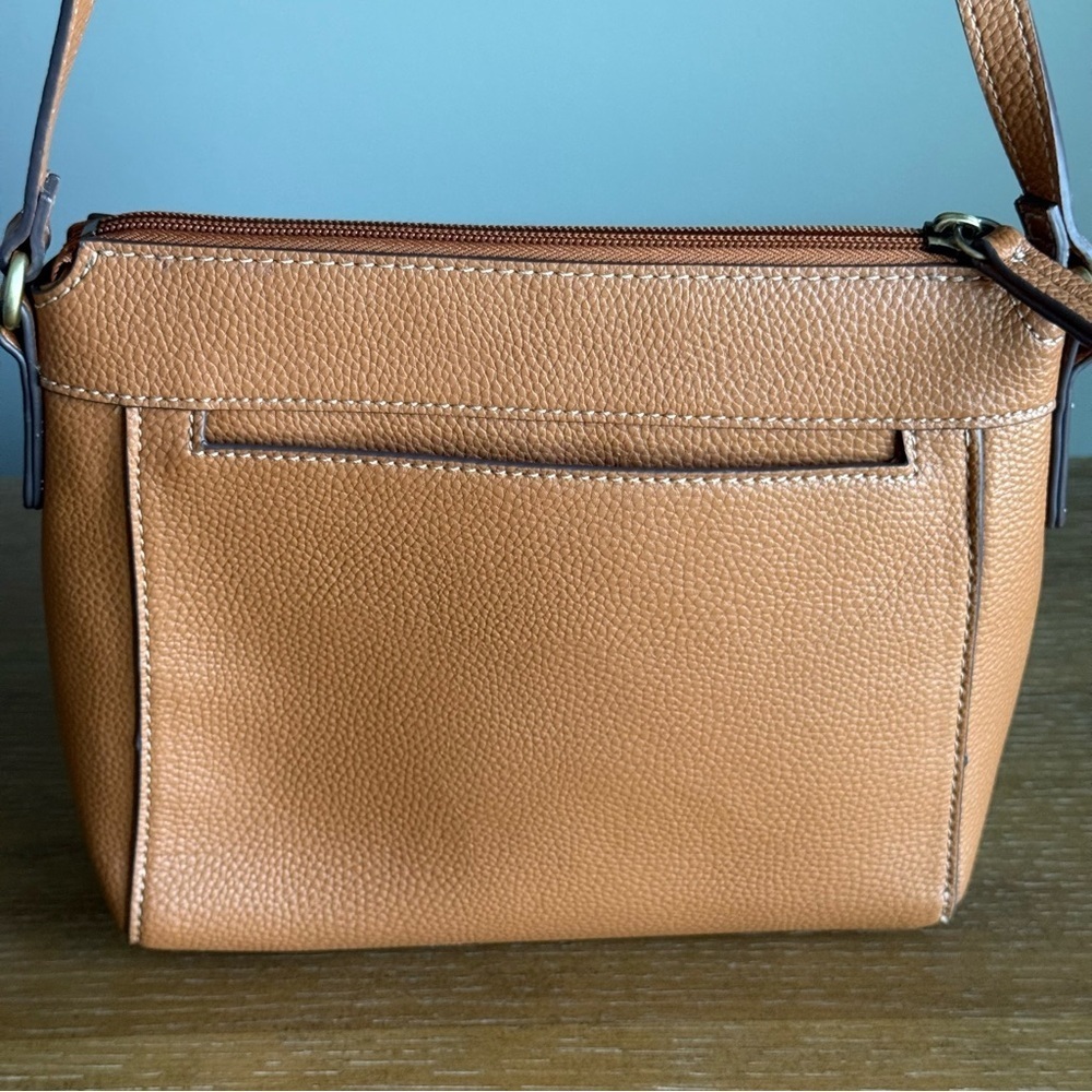 St. John's Bay Quincy Crossbody Bag - Picture 3 of 9